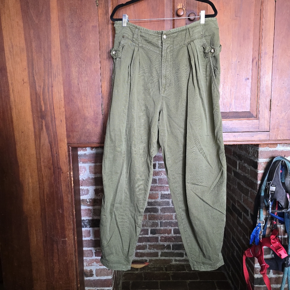 Union Bay 100% Cotton Men's Olive Green Pants - 38M